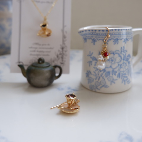 BEAC8B7A-F782-4794-8A2A-A12B9F5A0970