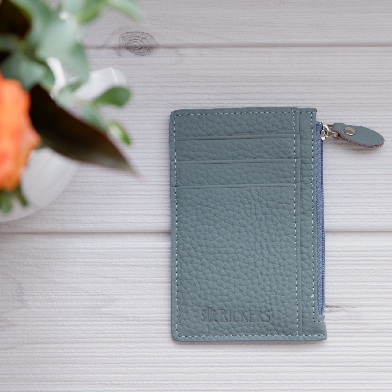 ミニマリストに人気の「フラグメントケース」デビュー : ゆとりあるシンプルな暮らし Powered by ライブドアブログ