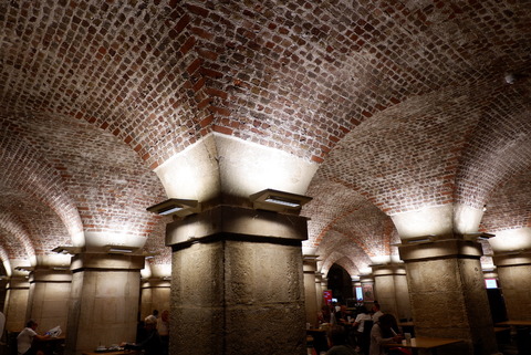 2EDC0EA8-12E6-4261-A638-466800AB0D72_1_105_c