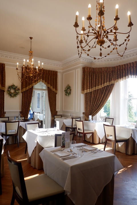 F9E305AC-6BC4-4D39-BD69-003939D08C13_1_105_c