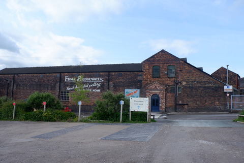 C162744F-B476-4402-B58B-FEAB24C6BDC1_1_105_c