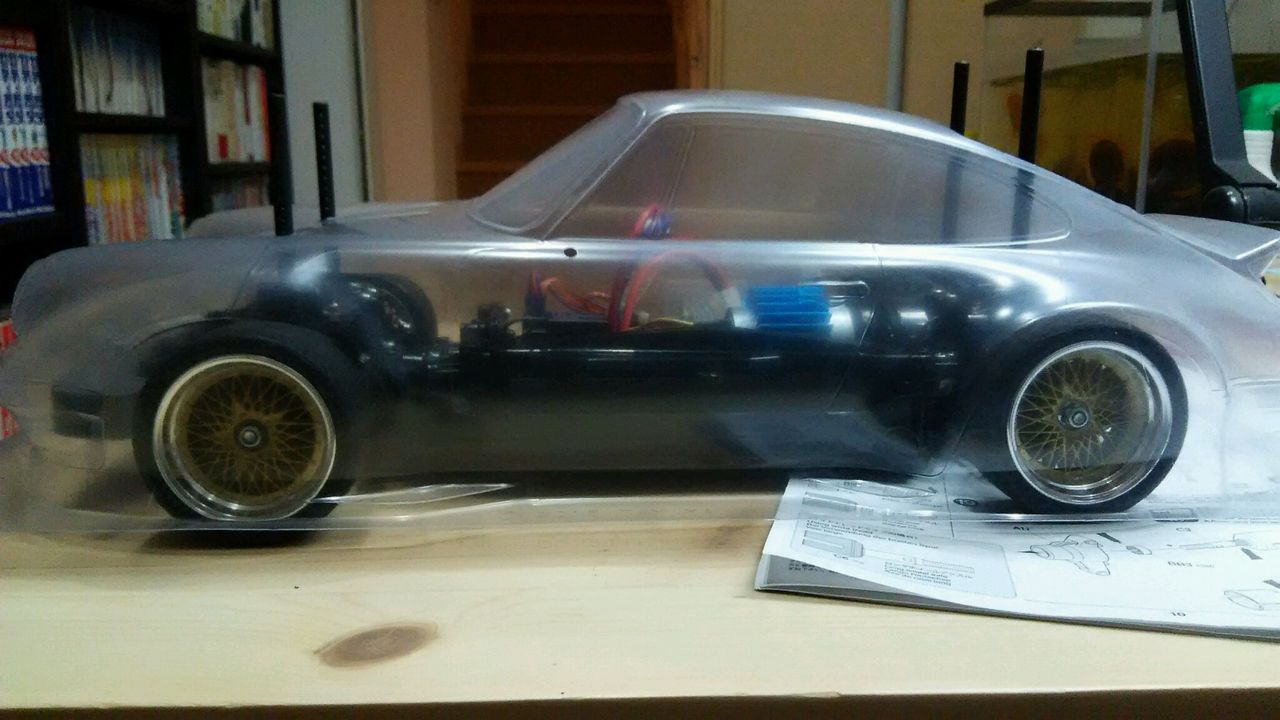 タミヤPorsche 911 Carrera RSR TT-02 Amazon.co.jp: タミヤ 1/10 電動RCカーシリーズ No.571 ポルシェ 911