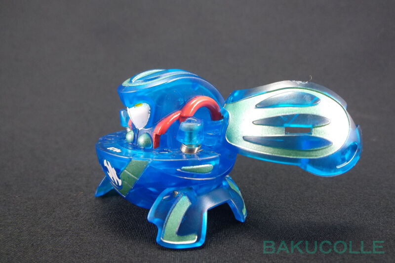 モナルス MONARUS 水属性(TRASLUCENT) : 爆丸コレクション