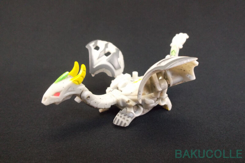 ルミナ・ダラク HAOS DHARAK 光属性(GRANITE) BAKUGAN STEALTH : 爆丸