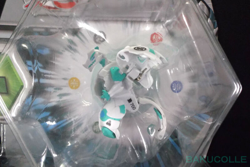 ハオス・ドラゴノイド ウルトラ HAOS DRAGONOID ULTRA 光属性 BAKUGAN ULTRA : 爆 ...