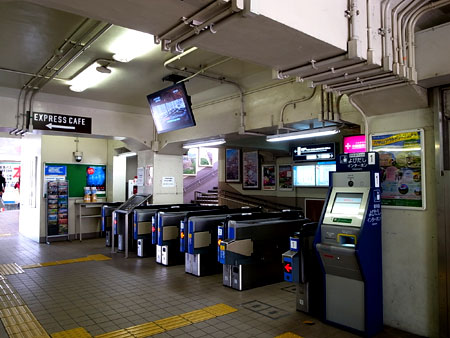 R0019443