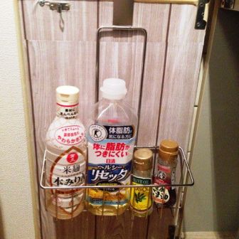 コンロ下調味料