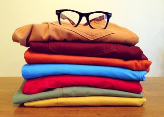 clothing-964878_640