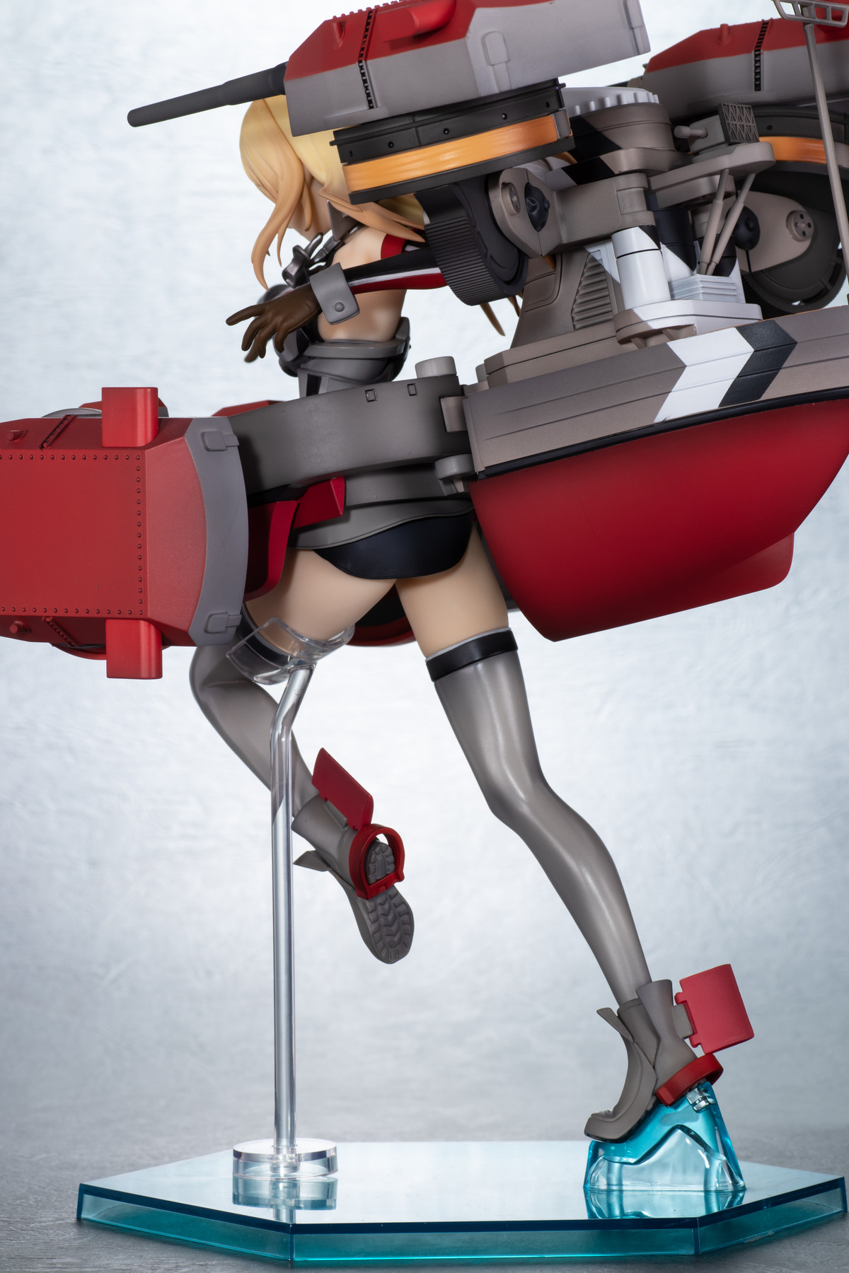 艦隊これくしょん 艦これ Bismarck改 フィギュアレビュー 雪の降る空に 艦隊これくしょん 艦これ Bismarck改 フィギュアレビュー 雪の降る空に
