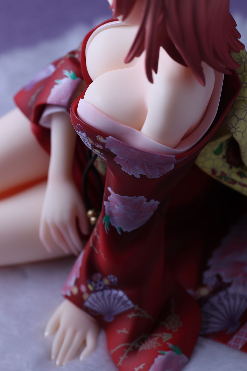 由比ヶ浜結衣 着物Ver.1/6 フィギュアレビュー : 雪の降る空に