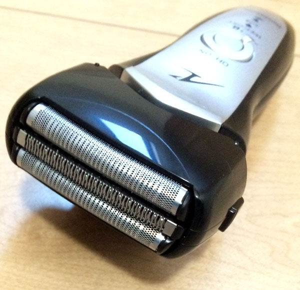 髭剃りを買い替え パナソニック ラムダッシュ ES-AST2A-K メンズ
