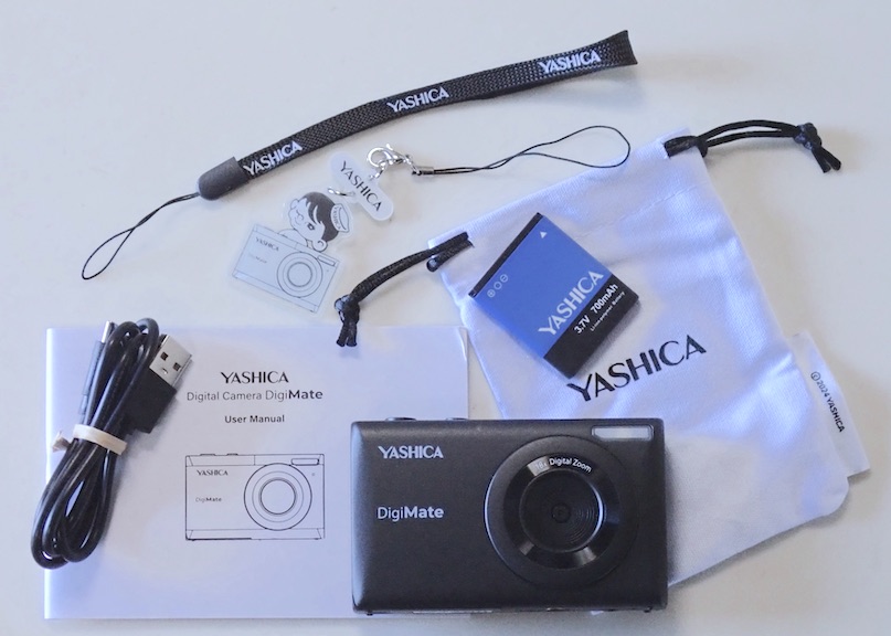 YASHICA DigiMate 18倍デジタルズーム Amazon.com : Yashica DigiMate 4K Digital Camera, 18X Zoom