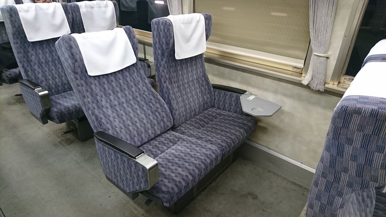 185系田町車 グリーン席 雪うさぎの車内趣味 185系田町車 グリーン席 雪うさぎの車内趣味