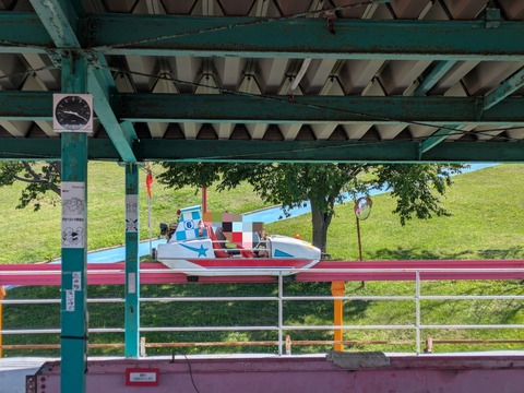 PXL_20250813_001907609
