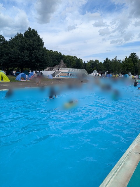 PXL_20250818_012518011