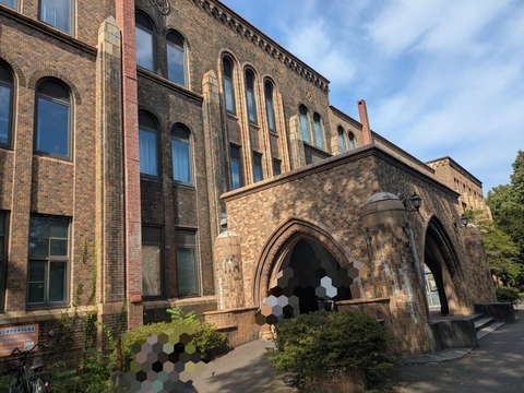 PXL_20251005_010302180