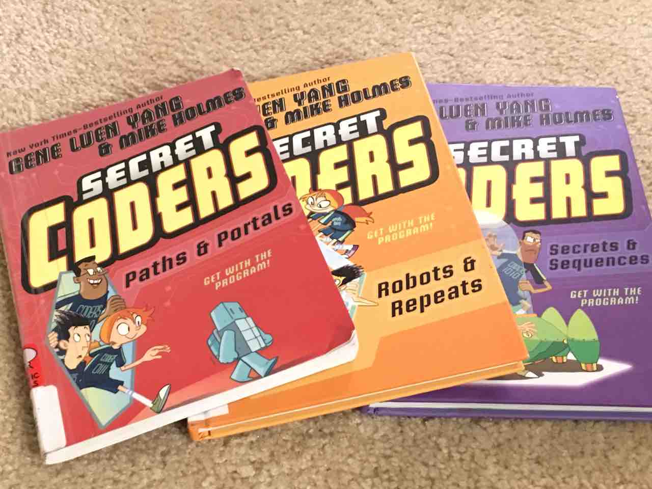 英語の漫画 Secret Codersを読んで コーディングと英語学習してみよう My Eigo World 英語の漫画 Secret Codersを読んで コーディングと英語学習してみよう My Eigo World