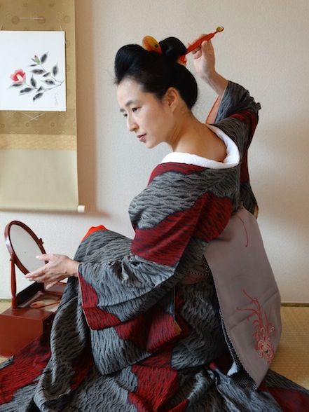 画像四枚目帯締め+画像桃帯色違い赤帯つき◆最高級国産染◆高級綿変わり織り◆ 画像四枚目帯締め+画像桃帯色違い赤帯つき◇最