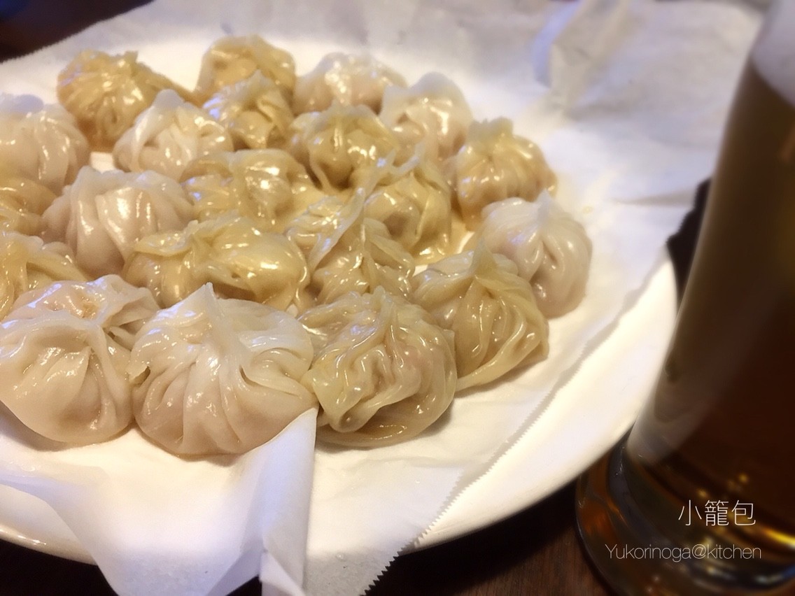 餃子 の 皮 小 籠 包