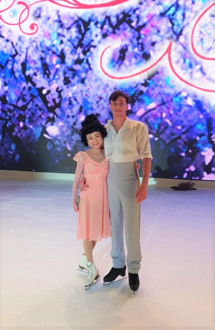 アイスショー シンデレラ に出演して 白クマとウォッカの国のyuko Sasha アイスショー シンデレラ に出演して 白クマとウォッカの国のyuko Sasha