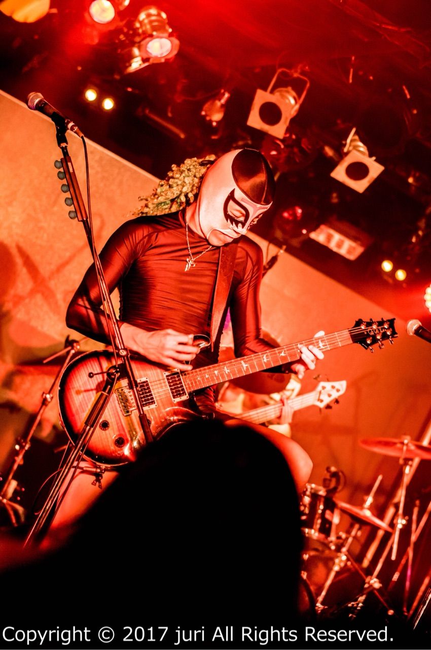 ダイナ四バンド ワンマンライブ Holidayshinjuku レンズごしのせかい ダイナ四バンド ワンマンライブ Holidayshinjuku レンズごしのせかい