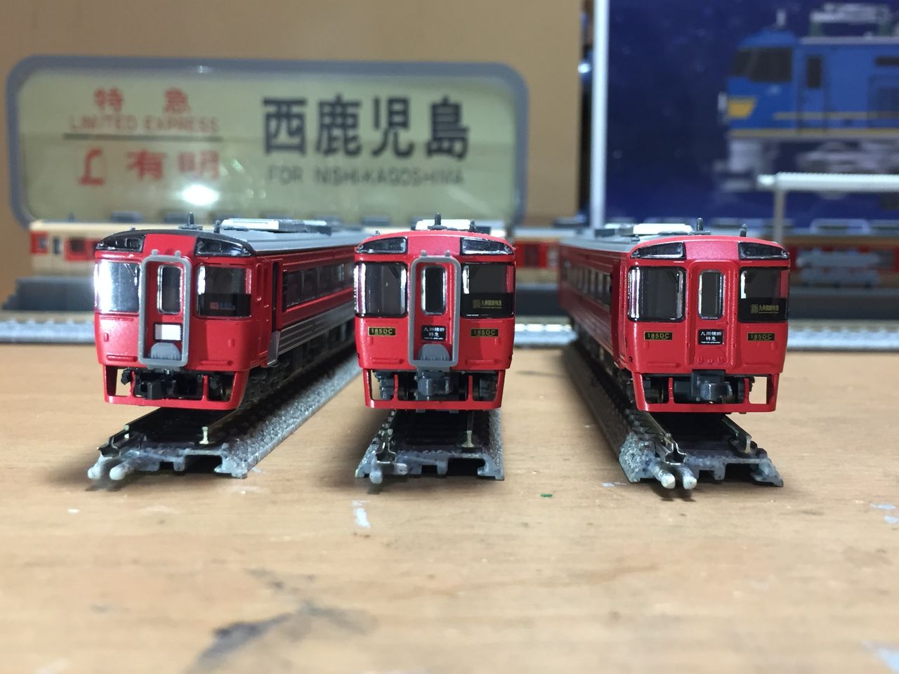新河岸 マイクロエースキハ185普通列車仕様 鉄道模型】マイクロエース キハ185系お召 4両セット開封動画【N