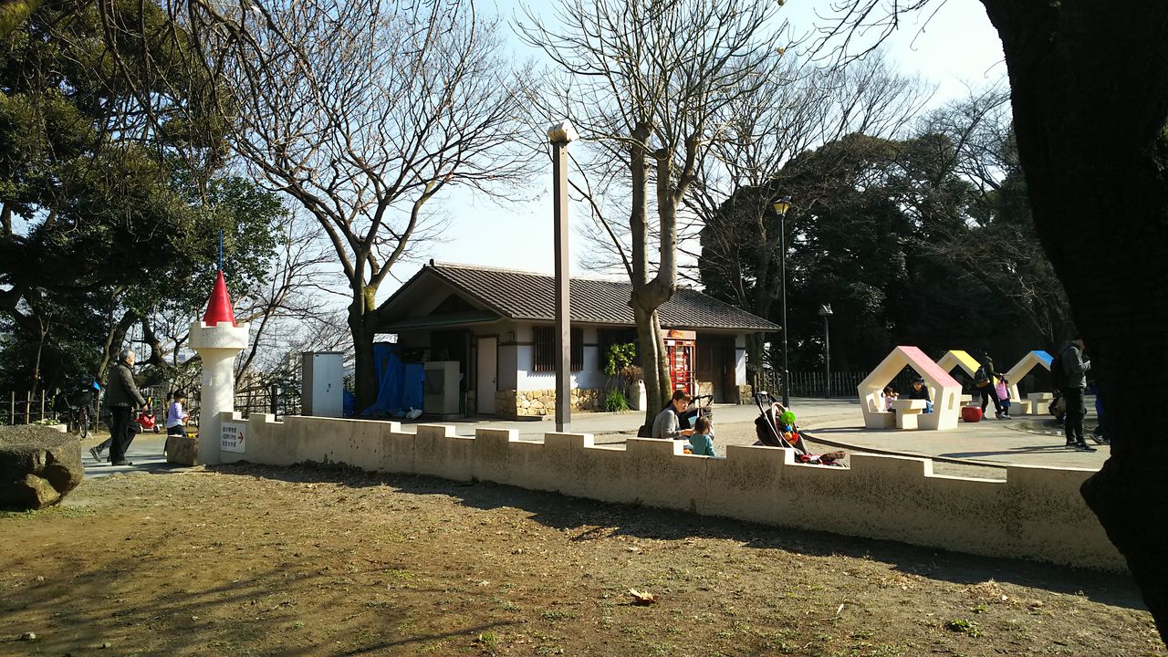 北区王子 飛鳥山公園 え お酒って朝から飲むものじゃないんですか 北区王子 飛鳥山公園 え お酒って朝から飲むものじゃないんですか