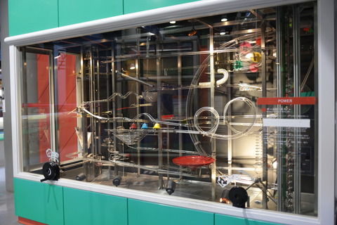 49c6d61a.jpg