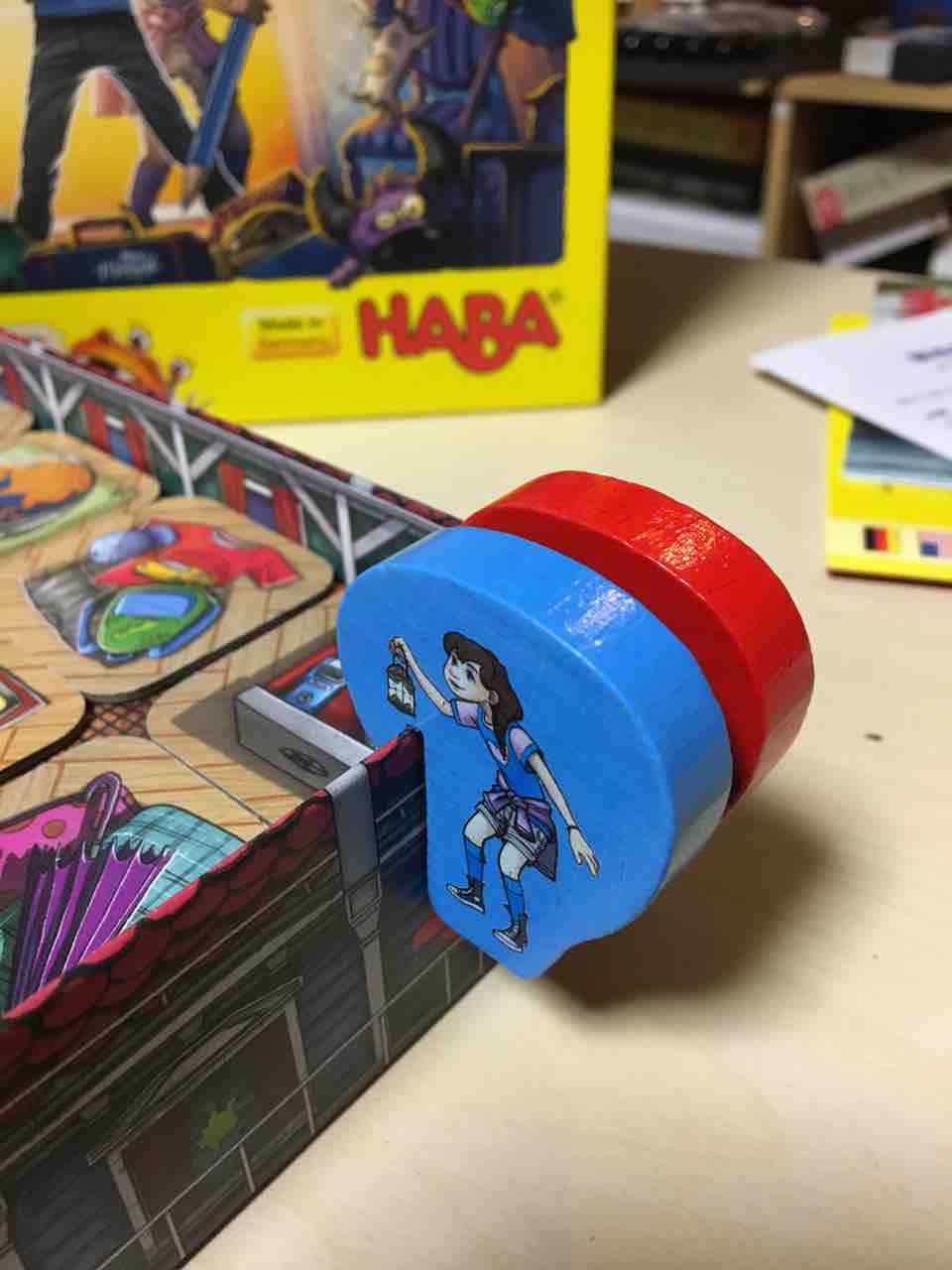 屋根裏の腹ぺこモンスター : 絵本とボードゲームのゆめいろ日記