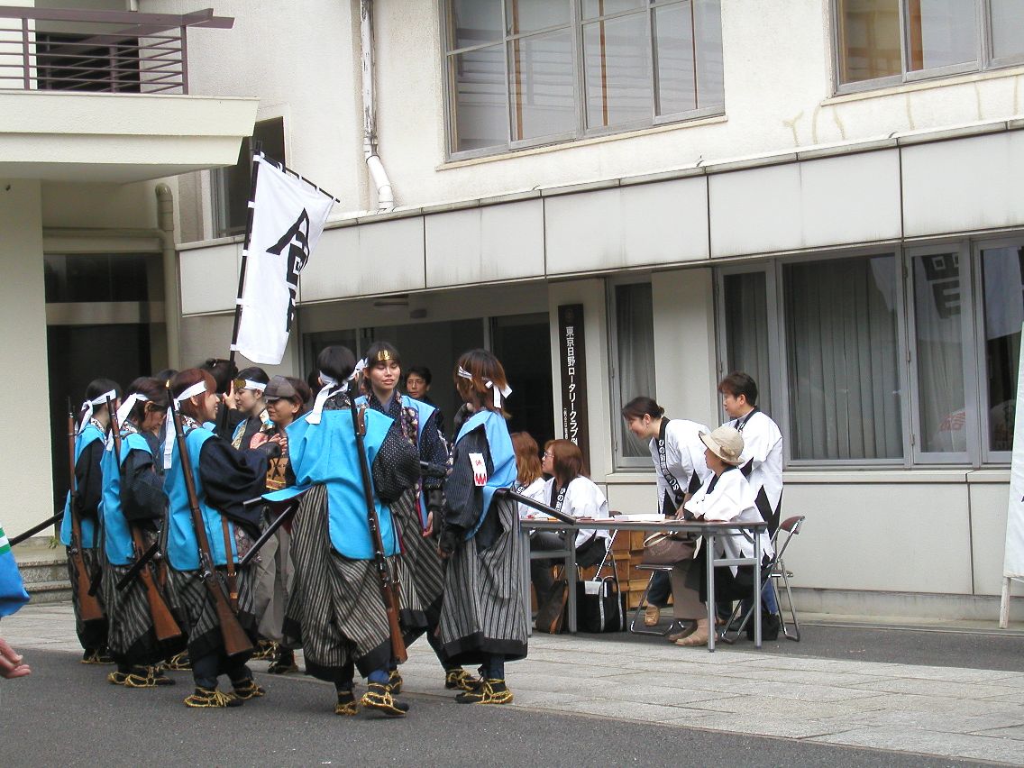ひの新選組まつりのパレード ５月８日 月 曇 ゆめまろの独り言