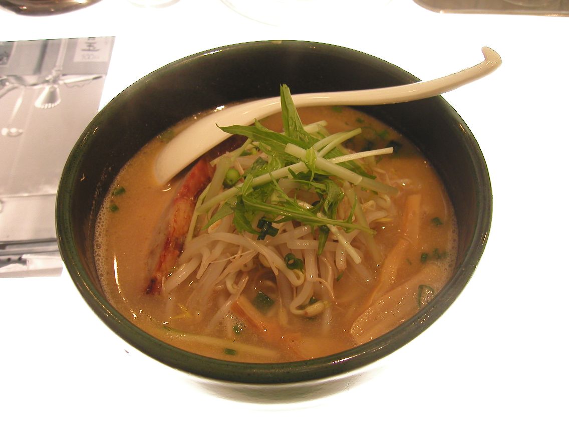 ロケットに乗った少年のラーメン屋 ５月１４日 土 晴れ 行ったラーメン店 我聞 ゆめまろの独り言