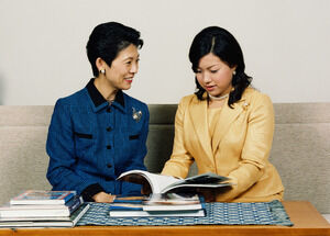 高円久子と三女(ジャイ子)