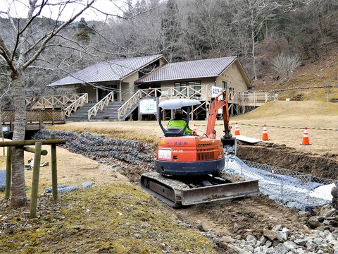 0121河川護岸工事①