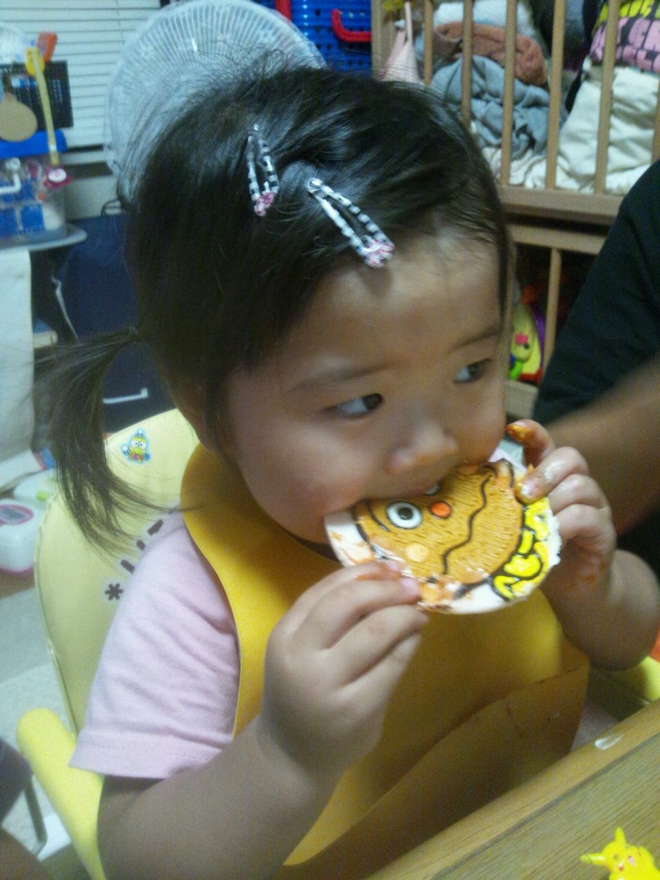 お誕生ケーキは カレーパンマン はたらきうま