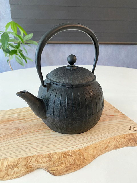 南部鉄器　鉄瓶　ゆむい