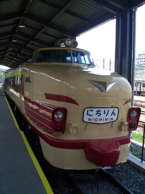 クハ481形電車