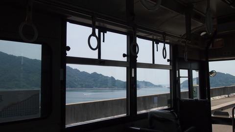 19安芸灘大橋を渡る