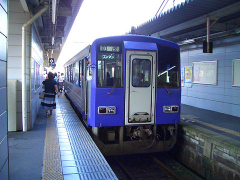 関西本線キハ120系気動車