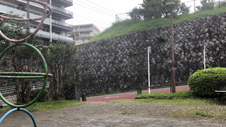 004 (1)