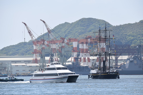長崎帆船まつりと護衛艦 (15)