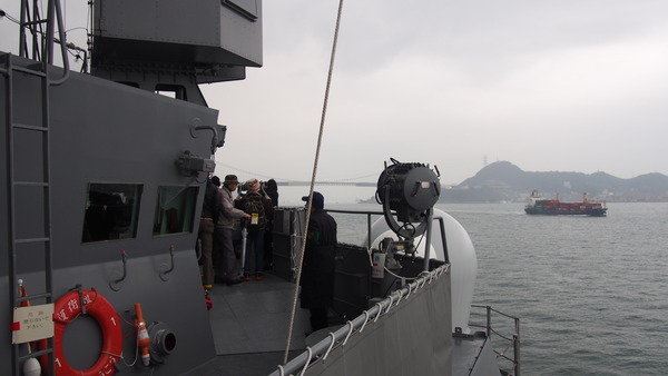 護衛艦みょうこうin下関(E-PL6) (71)