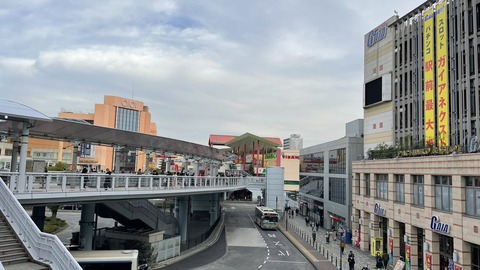 海老名駅前