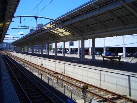 高松駅ホーム