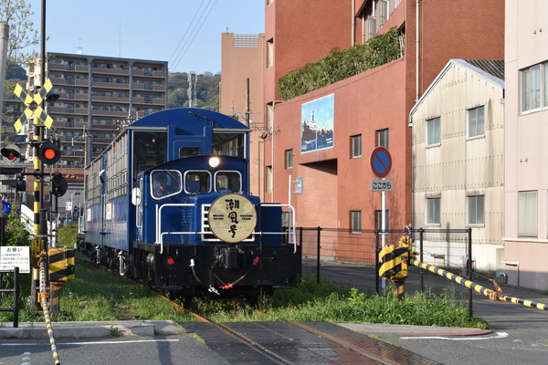 87c44093.jpg