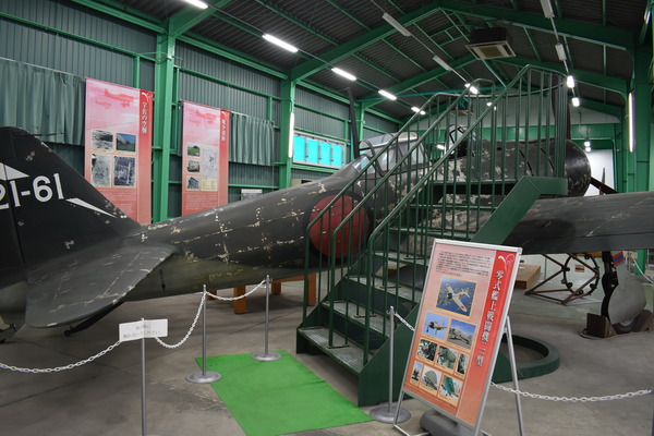 宇佐平和資料館零戦・桜花実物大模型 (2)