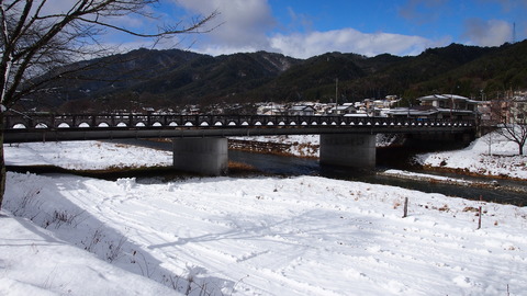 20駅への橋