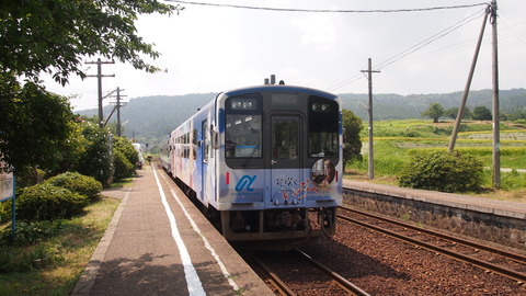 38花咲くいろはHOME SWEET HOME号(西岸駅)