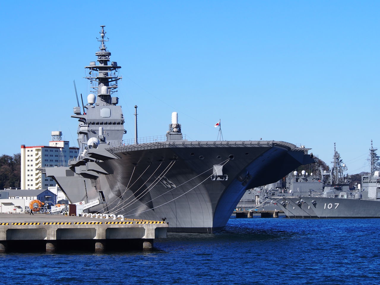 冬の大遠征2「横須賀護衛艦ウォッチング」 : 渚屋Blog