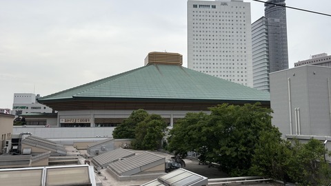 ������ܲ���������� (102)