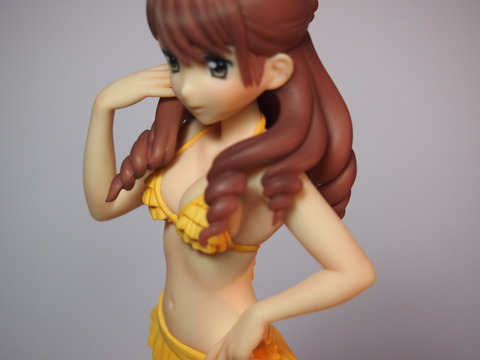 和倉結名BQフィギュア2
